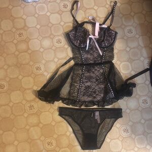 Victoria's Secret Black Lace Chemise Set